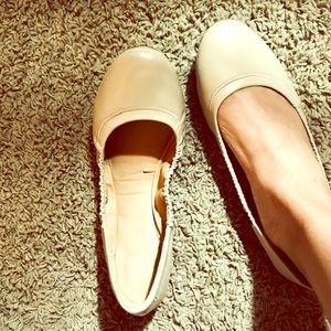 On the go ballet flat